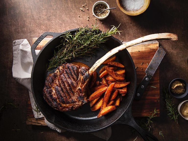 Slow Cooker Beef Bourguignon madie hamilton dz hi4euwca unsplash